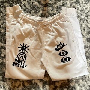 Nike sweatpants XL